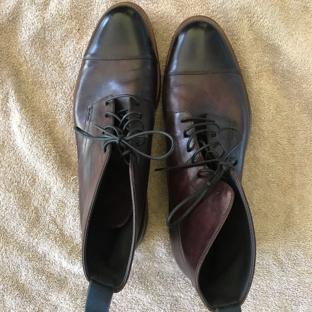 HUGO BOSS men’s leather boots size 9